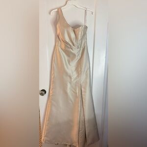 Elegant Cream Evening Gown